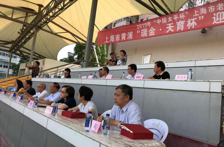 上海市社區(qū)<a href=http://www.hjlhqqhx.cn target=_blank class=infotextkey>健身</a>俱樂部