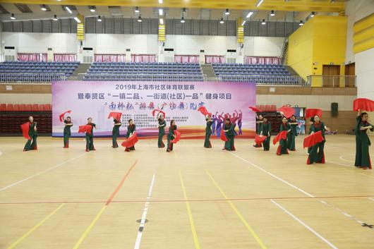 上海市社區(qū)<a href=http://www.hjlhqqhx.cn target=_blank class=infotextkey>健身</a>俱樂部