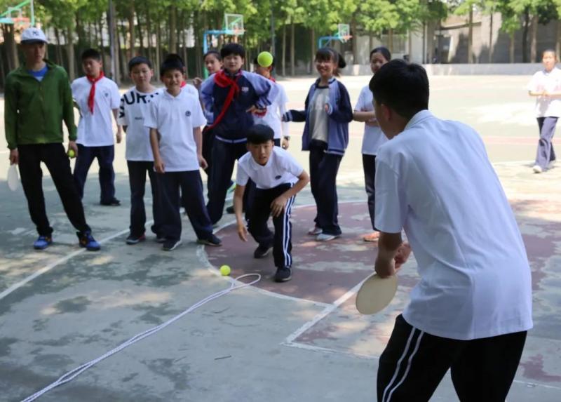 上海市社區(qū)<a href=http://www.hjlhqqhx.cn target=_blank class=infotextkey>健身</a>俱樂部