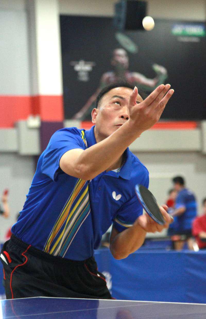 上海市社區(qū)<a href=http://www.hjlhqqhx.cn target=_blank class=infotextkey>健身</a>俱樂部