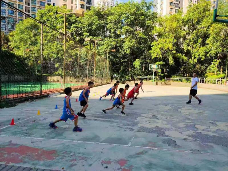 上海市社區(qū)<a href=http://www.hjlhqqhx.cn target=_blank class=infotextkey>健身</a>俱樂部