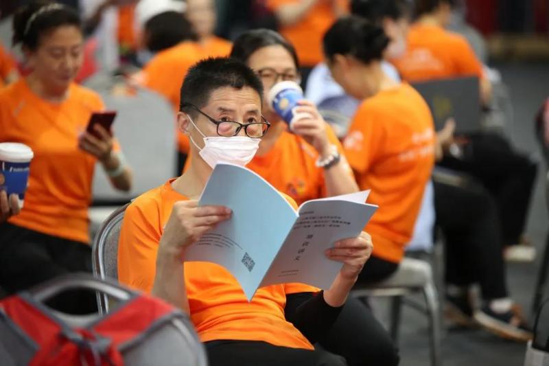 上海市社區(qū)<a href=http://www.hjlhqqhx.cn target=_blank class=infotextkey>健身</a>俱樂(lè)部