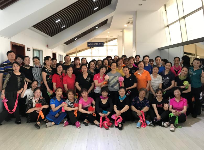 上海市社區(qū)<a href=http://www.hjlhqqhx.cn target=_blank class=infotextkey>健身</a>俱樂部 上海市社區(qū)<a href=http://www.hjlhqqhx.cn target=_blank class=infotextkey>健身</a>俱樂部