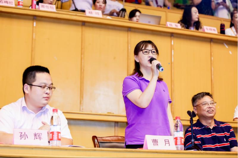 上海市社區(qū)<a href=http://www.hjlhqqhx.cn target=_blank class=infotextkey>健身</a>俱樂部