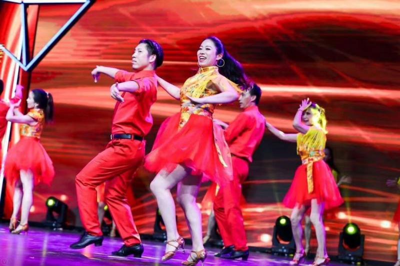 上海市社區(qū)<a href=http://www.hjlhqqhx.cn target=_blank class=infotextkey>健身</a>俱樂部