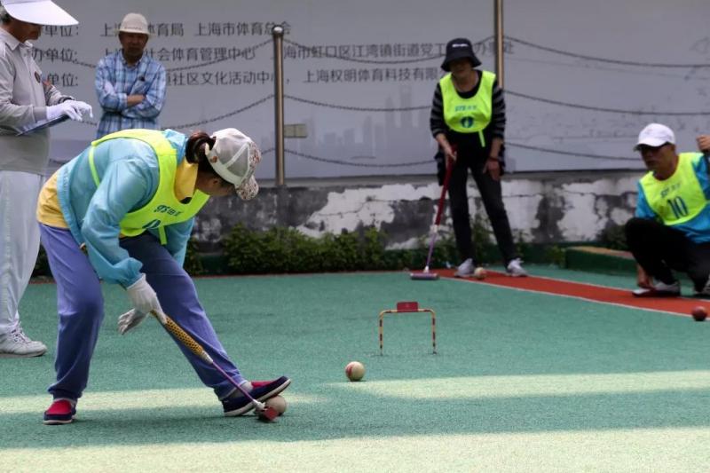 上海市社區(qū)<a href=http://www.hjlhqqhx.cn target=_blank class=infotextkey>健身</a>俱樂部 上海市社區(qū)<a href=http://www.hjlhqqhx.cn target=_blank class=infotextkey>健身</a>俱樂部