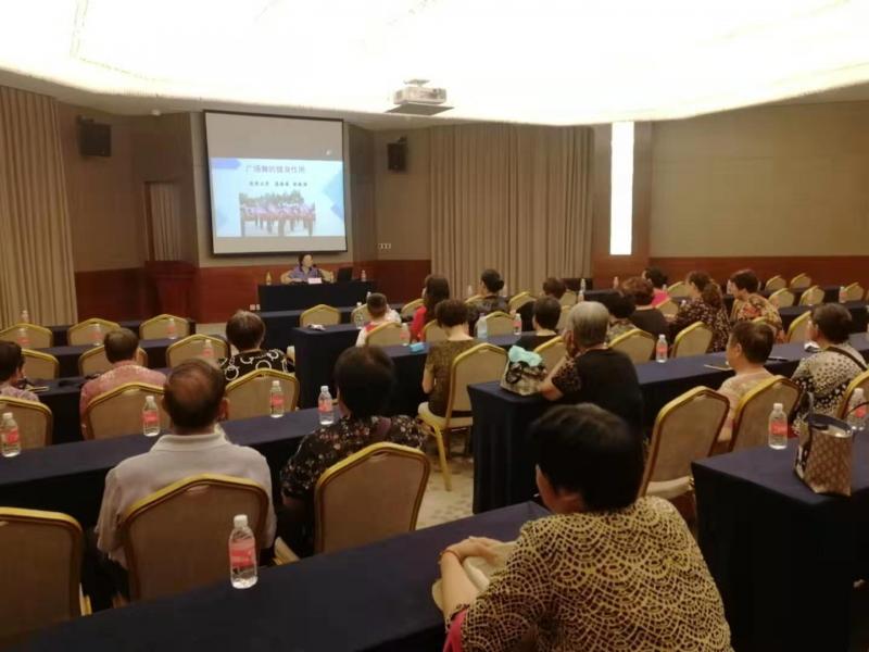 上海市社區(qū)<a href=http://www.hjlhqqhx.cn target=_blank class=infotextkey>健身</a>俱樂部 上海市社區(qū)<a href=http://www.hjlhqqhx.cn target=_blank class=infotextkey>健身</a>俱樂部