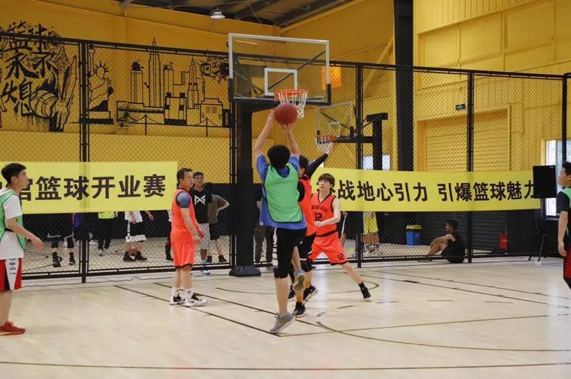 上海市社區(qū)<a href=http://www.hjlhqqhx.cn target=_blank class=infotextkey>健身</a>俱樂部