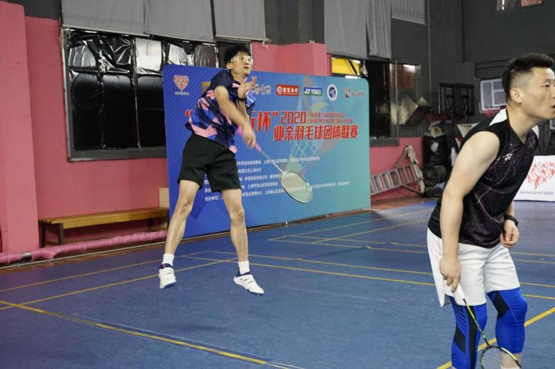 上海市社區(qū)<a href=http://www.hjlhqqhx.cn target=_blank class=infotextkey>健身</a>俱樂(lè)部