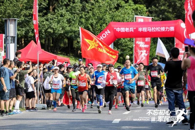 上海市社區(qū)<a href=http://www.hjlhqqhx.cn target=_blank class=infotextkey>健身</a>俱樂(lè)部