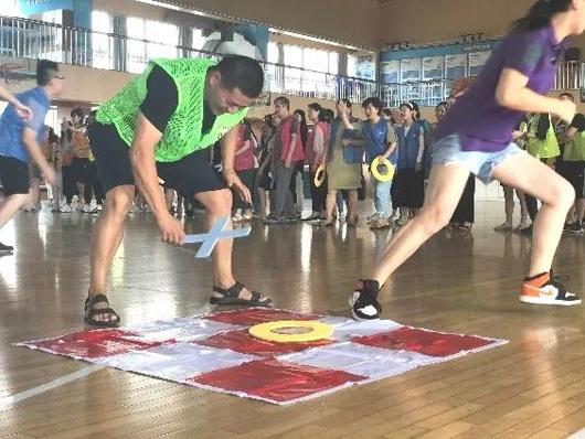 上海市社區(qū)<a href=http://www.hjlhqqhx.cn target=_blank class=infotextkey>健身</a>俱樂部