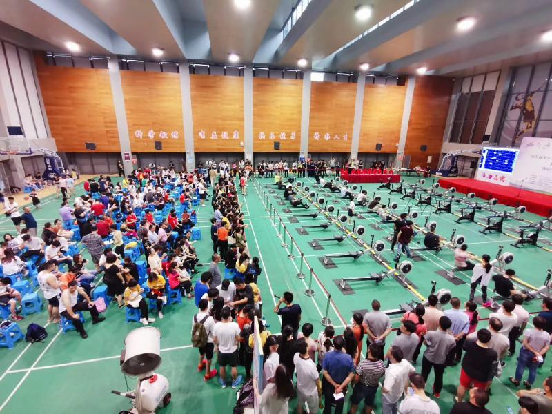 上海市社區(qū)<a href=http://www.hjlhqqhx.cn target=_blank class=infotextkey>健身</a>俱樂部