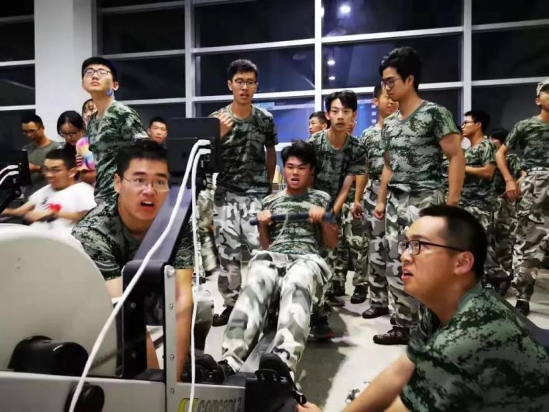 上海市社區(qū)<a href=http://www.hjlhqqhx.cn target=_blank class=infotextkey>健身</a>俱樂(lè)部