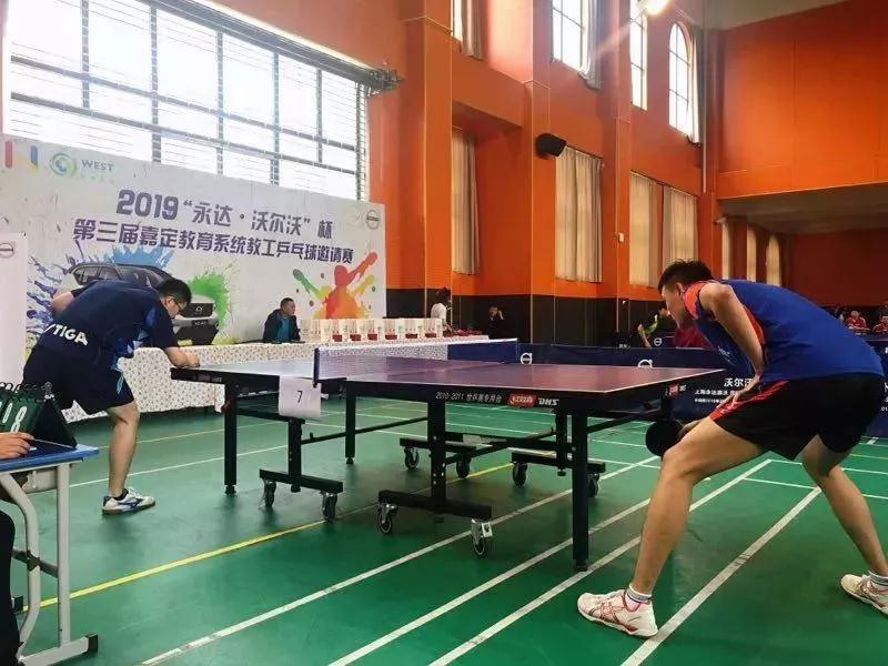 上海市社區(qū)<a href=http://www.hjlhqqhx.cn target=_blank class=infotextkey>健身</a>俱樂部