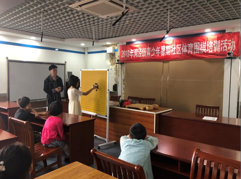 上海市社區(qū)<a href=http://www.hjlhqqhx.cn target=_blank class=infotextkey>健身</a>俱樂(lè)部 上海市社區(qū)<a href=http://www.hjlhqqhx.cn target=_blank class=infotextkey>健身</a>俱樂(lè)部