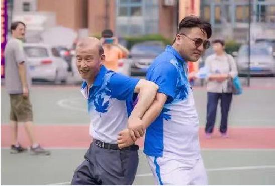 上海市社區(qū)<a href=http://www.hjlhqqhx.cn target=_blank class=infotextkey>健身</a>俱樂部