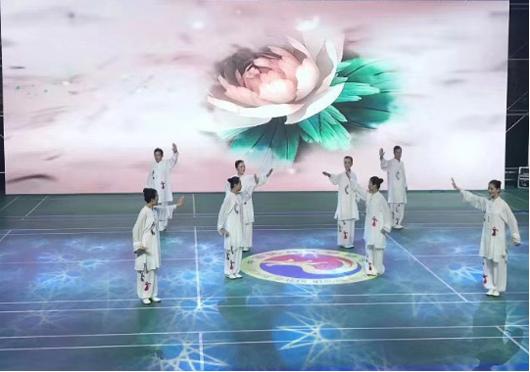 上海市社區(qū)<a href=http://www.hjlhqqhx.cn target=_blank class=infotextkey>健身</a>俱樂部