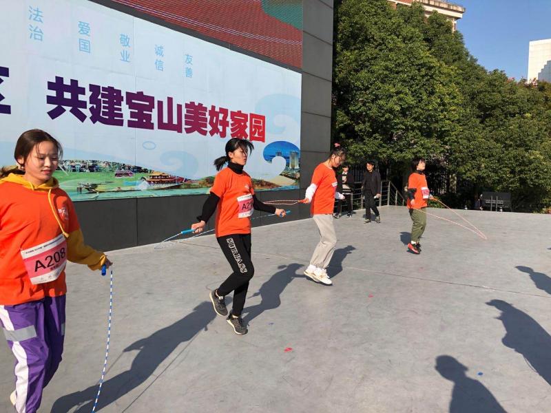 上海市社區(qū)<a href=http://www.hjlhqqhx.cn target=_blank class=infotextkey>健身</a>俱樂(lè)部