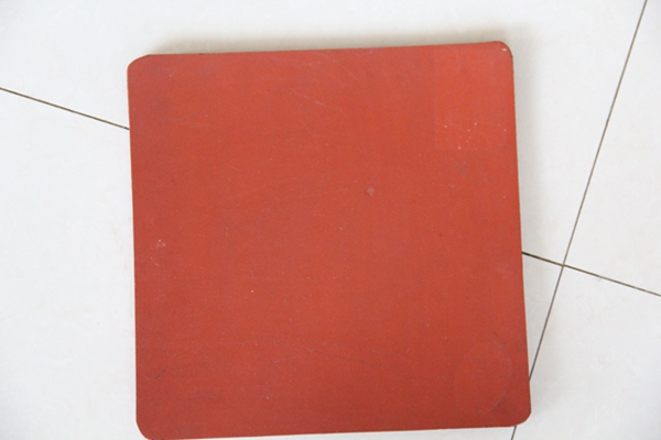 混合型塑膠籃球場(chǎng)