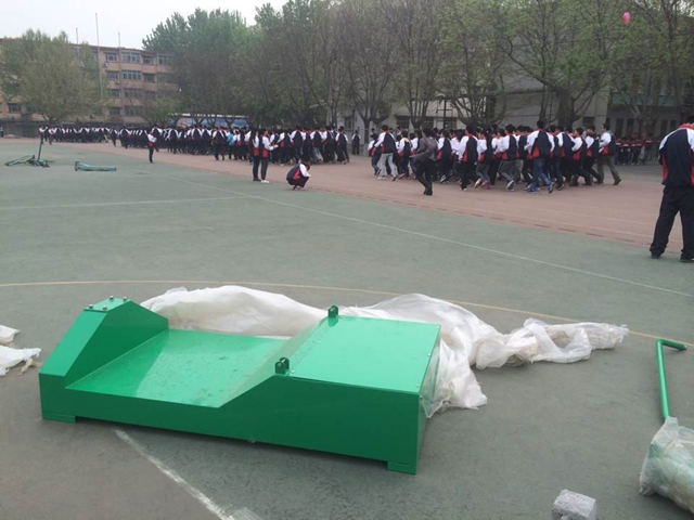 GYTY-A008移動(dòng)式綠色單臂籃球架