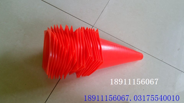 小號(hào)標(biāo)志桶實(shí)圖四