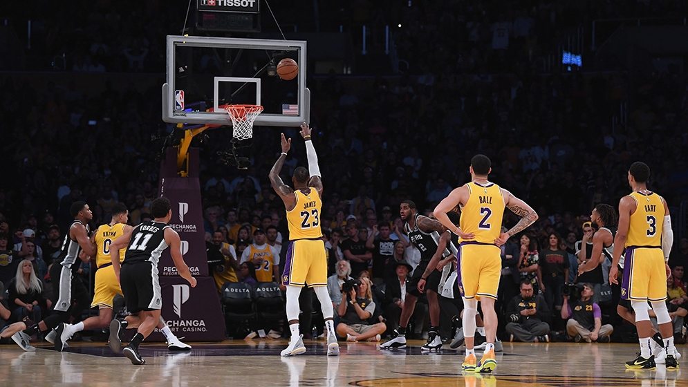 【NBA】這都行？湖人因罰球太少向聯(lián)盟申訴