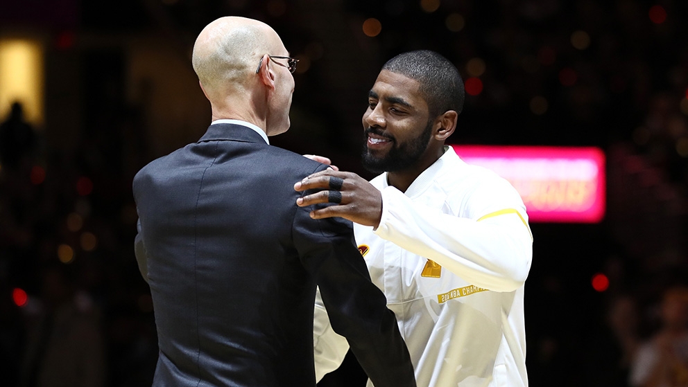 【NBA】鬧大了！聯(lián)盟總裁都催他打疫苗