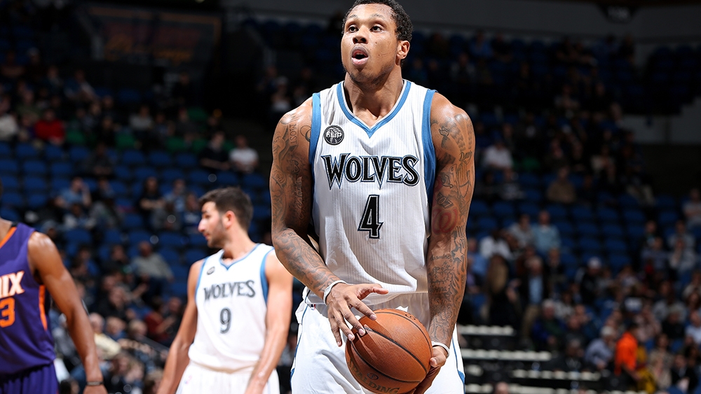 【NBA】“騙保案”離譜：身在海外打球，當(dāng)天在加州治牙