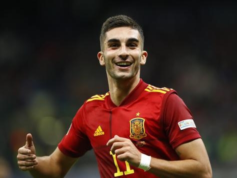 【歐戰(zhàn)】破“藍衣軍團”不敗金身，“斗牛士”挺進歐國聯(lián)決賽