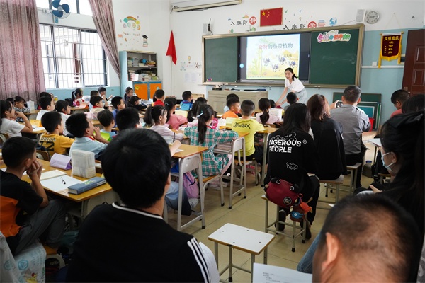 不忘初心共筑夢(mèng) 跟崗實(shí)踐促成長(zhǎng)