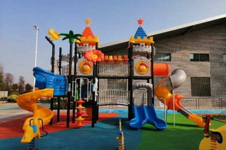 民眾街道家長(zhǎng)遛娃有新去處！這個(gè)兒童游樂(lè)區(qū)正式開(kāi)放啦