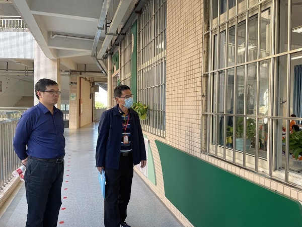 開(kāi)發(fā)區(qū)中心小學(xué)接受中山市2021年下半年教育“五項(xiàng)管理”專項(xiàng)督導(dǎo)第五片區(qū)交流督導(dǎo)工作