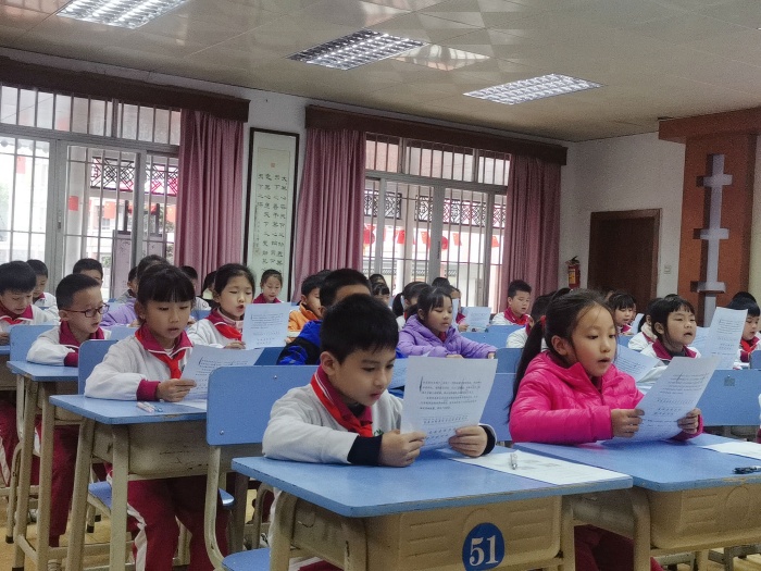 開(kāi)發(fā)區(qū)第一小學(xué)：百舸爭(zhēng)流千帆競(jìng)，乘風(fēng)破浪正當(dāng)時(shí)