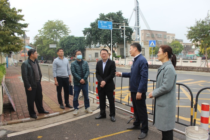 強化疫情防控措施，筑牢校園防護(hù)墻