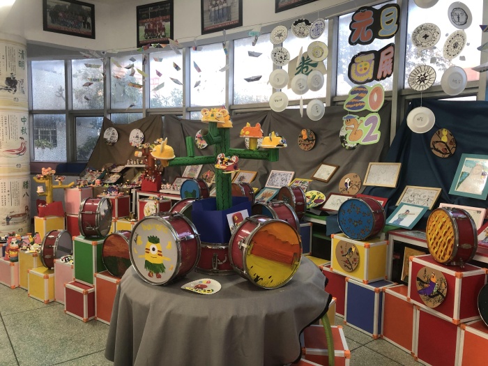 繪畫(huà)展風(fēng)采，墨香慶元旦