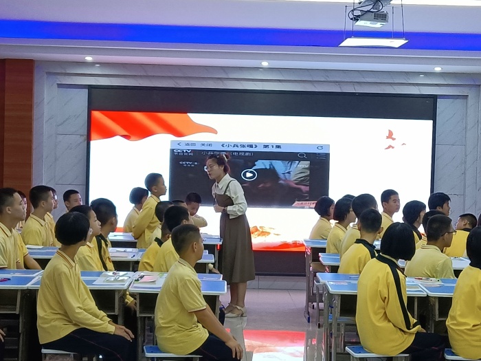 細節(jié)描寫塑人物，作文教學綻芳華