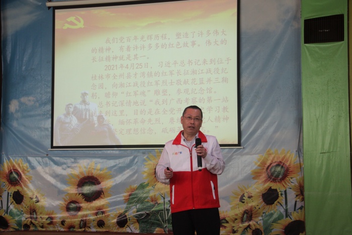 推動(dòng)黨的二十大精神進(jìn)校園 讓文明之花處處開(kāi)放