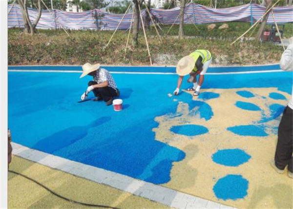 EPDM<a href=http://www.hjlhqqhx.cn target=_blank class=infotextkey>塑膠跑道</a>