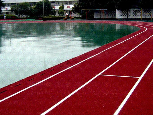 環(huán)保混合型<a href=http://www.hjlhqqhx.cn target=_blank class=infotextkey>塑膠跑道</a>