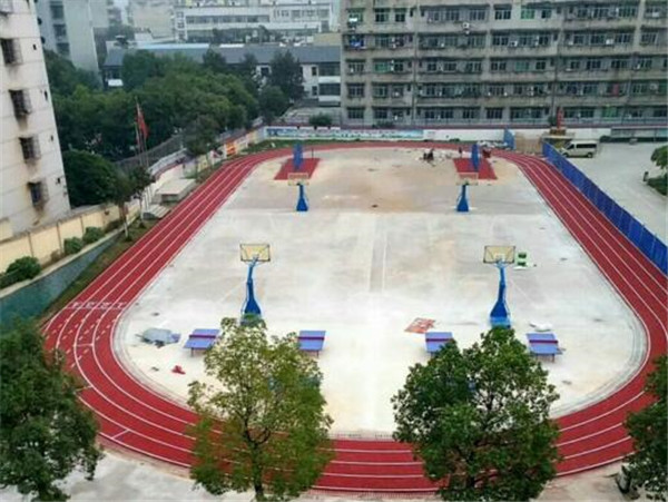 epdm透氣型<a href=http://www.hjlhqqhx.cn target=_blank class=infotextkey>塑膠跑道</a>