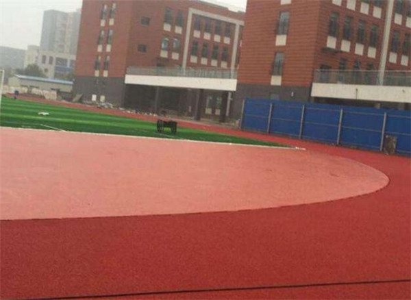 體育場<a href=http://www.hjlhqqhx.cn target=_blank class=infotextkey>塑膠跑道</a>