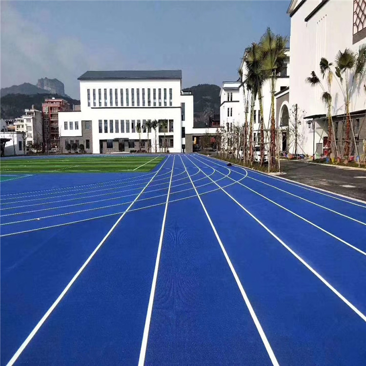 義發(fā) 操場<a href=http://www.hjlhqqhx.cn target=_blank class=infotextkey>塑膠跑道</a> <a href=http://www.hjlhqqhx.cn target=_blank class=infotextkey>塑膠跑道</a>鋪設(shè) <a href=http://www.hjlhqqhx.cn target=_blank class=infotextkey>塑膠跑道</a>