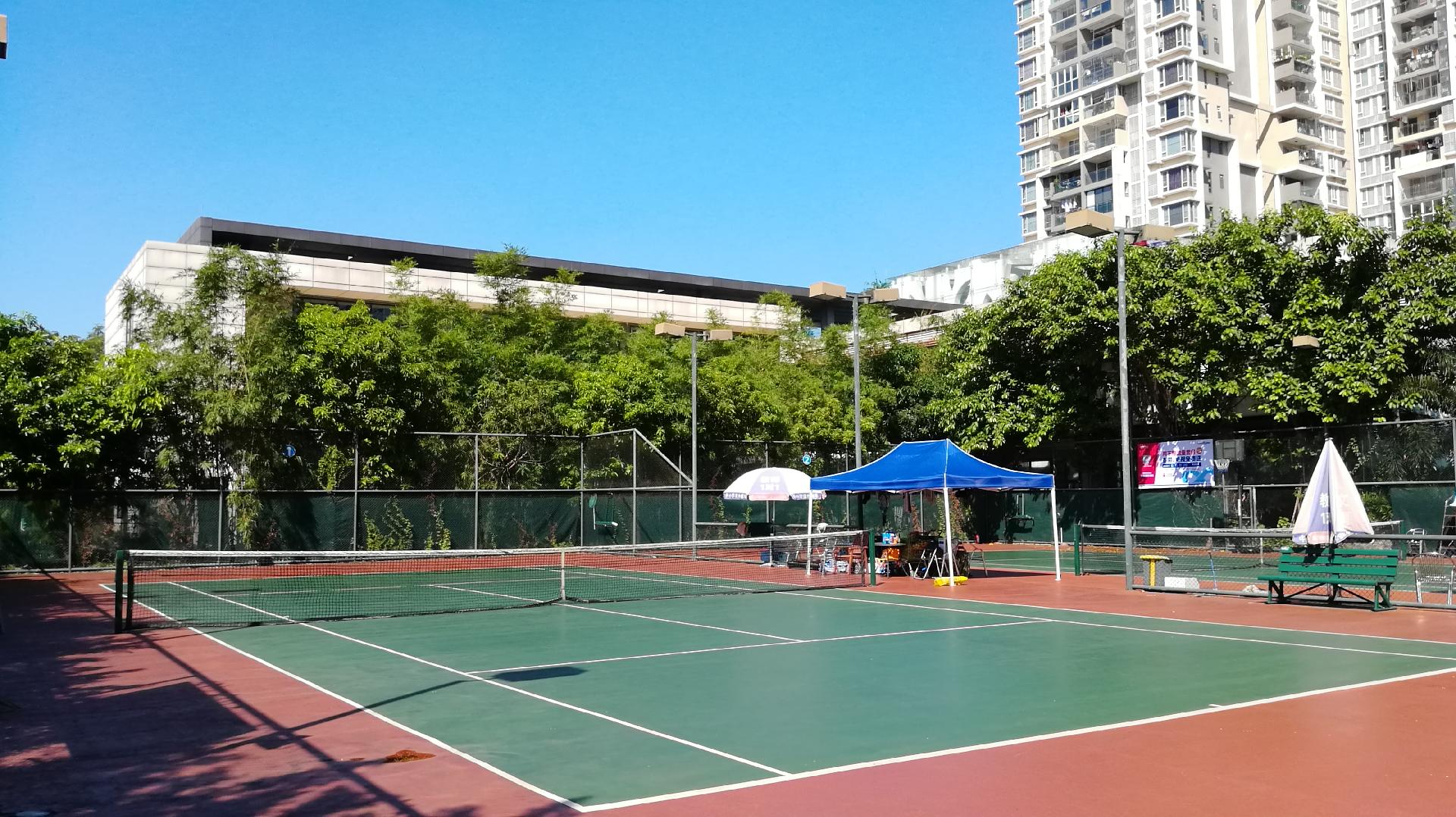 金沙洲御金沙網(wǎng)球場(chǎng)