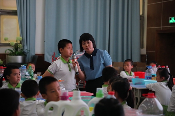 學會勞動，以勞育人