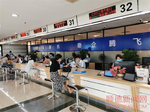 營(yíng)商環(huán)境順心順意 優(yōu)質(zhì)企業(yè)近悅遠(yuǎn)來