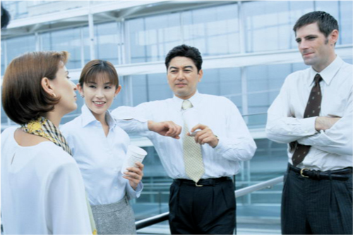 一夜降200萬(wàn)，學(xué)區(qū)房要涼了？“后雙減時(shí)代”這些政策不能不看