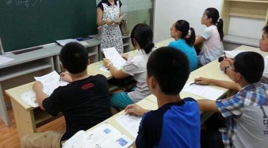 又有7名教師被嚴肅處理！高壓線高掛，為什么還有人去踩呢？