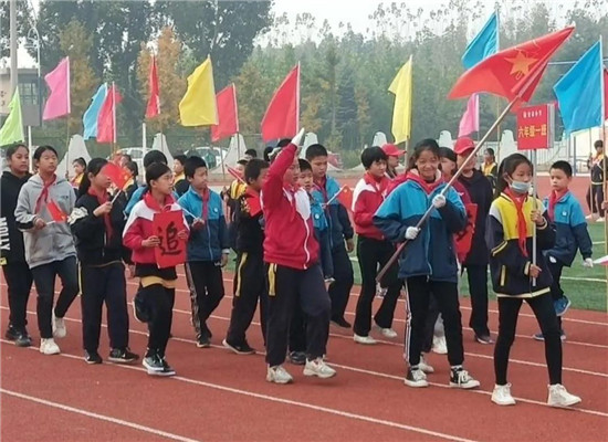 脈動金秋，激情飛揚(yáng)！安泰小學(xué)<a href=http://www.hjlhqqhx.cn target=_blank class=infotextkey>塑膠跑道</a>啟用典禮暨金秋體育節(jié)活動