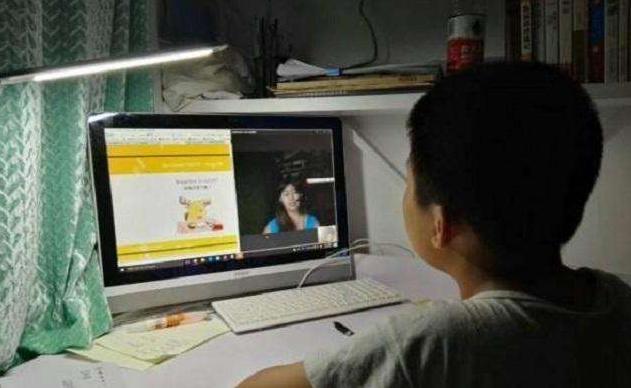 “一字馬”女孩高考成績出爐，開心表示終于有學(xué)上，卻被網(wǎng)友嫌棄