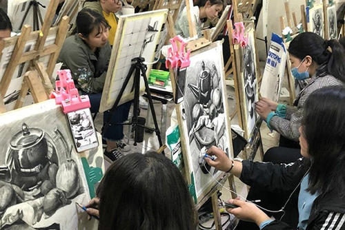 娛樂(lè)圈亂象倒逼藝考體考提高文化課分?jǐn)?shù)線？恰是為高考更公平